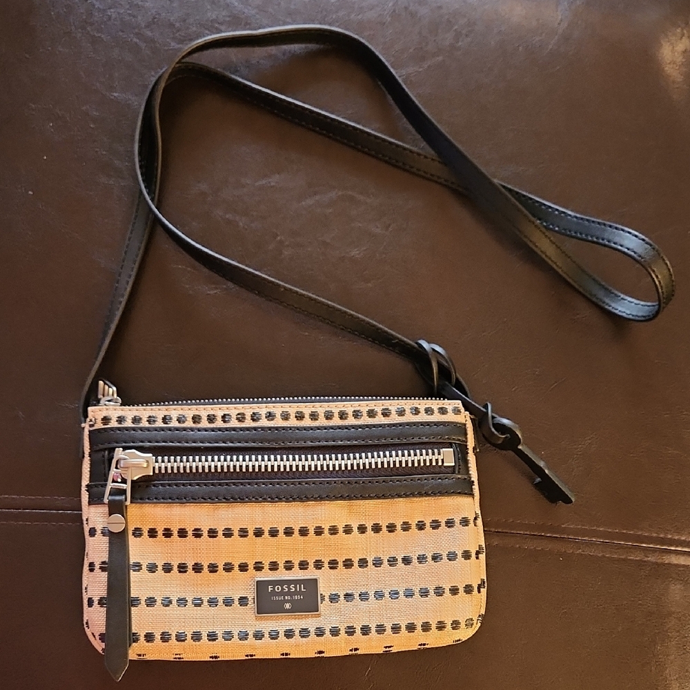 Fossil Black and Tan Patterned Crossbody Bag